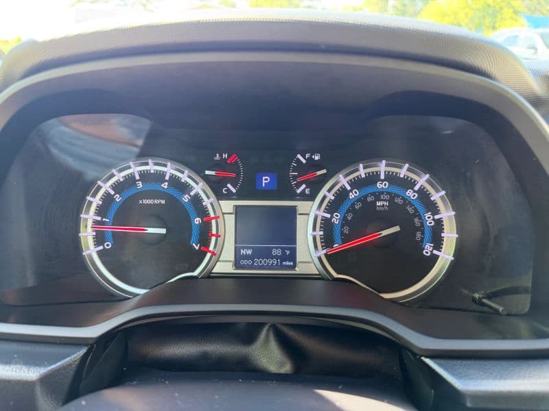 2016 Toyota 4Runner SR5 Premium Sport Utility 4D — photo 18 of 25