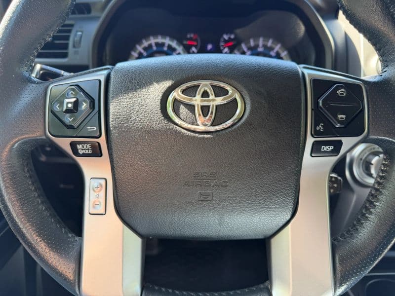 2016 Toyota 4Runner SR5 Premium Sport Utility 4D — photo 20 of 25