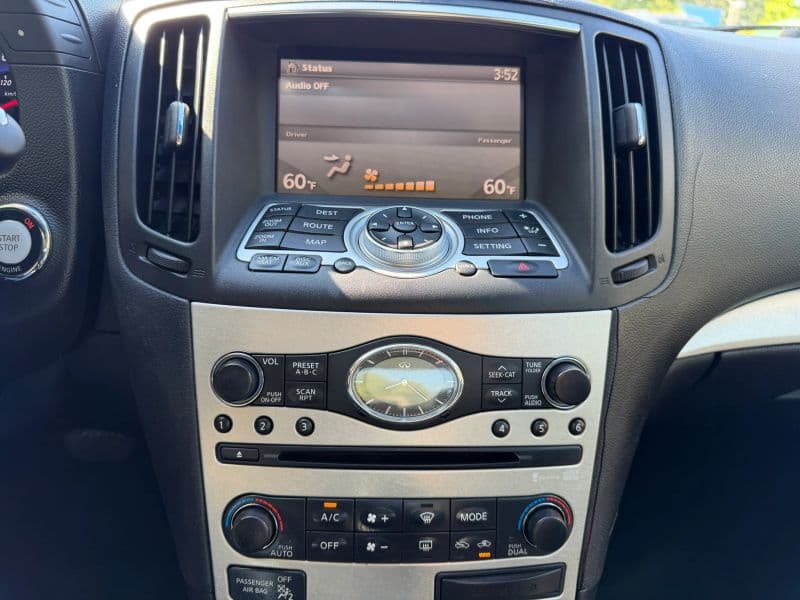 2008 INFINITI G G35x Sedan 4D — photo 21 of 28