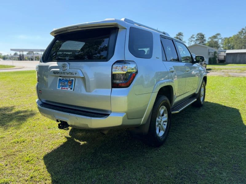 2016 Toyota 4Runner SR5 Premium Sport Utility 4D — photo 6 of 25