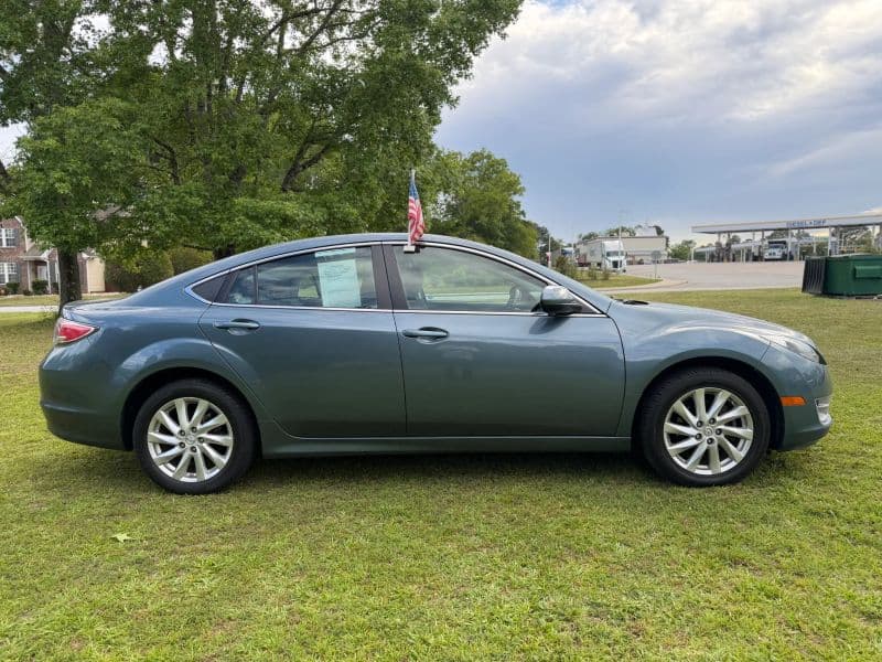2013 MAZDA MAZDA6 i Touring Sedan 4D — photo 5 of 26