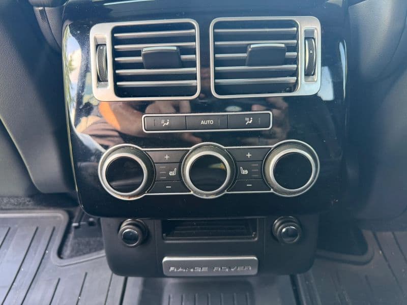 2016 Land Rover Range Rover HSE Sport Utility 4D — photo 15 of 24